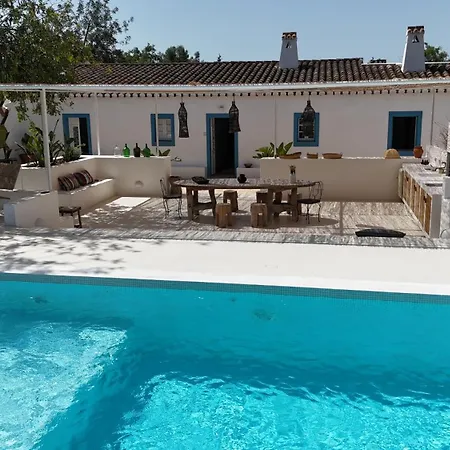 Casa Ameixas 3*